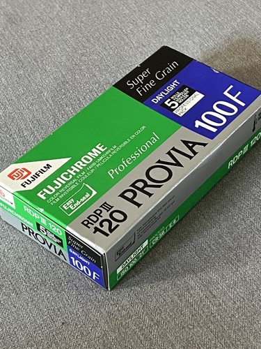 Fujichrome provia 100f rdp - 100f, lll