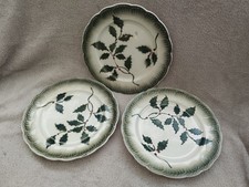 3 Assiettes en faience Décor