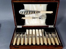 Service poisson métal