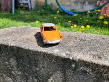 Dinky Toys Citroen DS 19 référence 24C à phares "diamant" restaurée entièrement