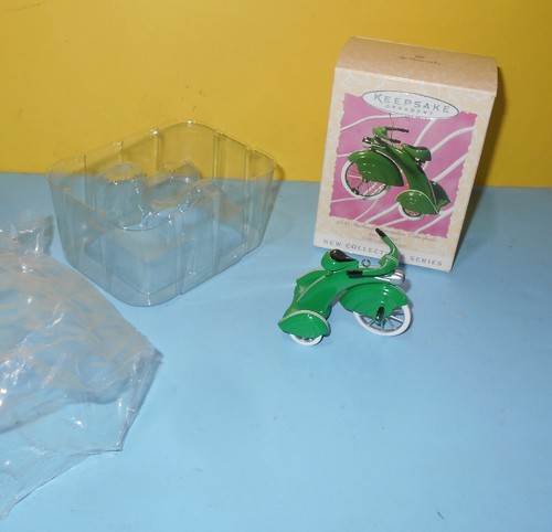 1997 hallmark sidewalk - 1997,