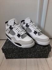 Air Jordan 4 retro Military