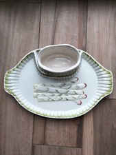 PLAT A ASPERGES AVEC EGOUTOIR