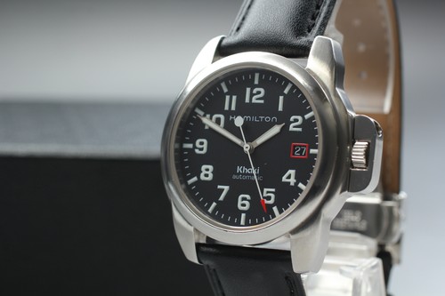 Presque comme neuve montre - [presque,