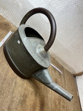 ancien petit Arrosoir en zinc