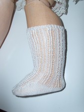 Poupée ancienne : chaussettes