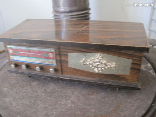 Ancienne boite musique cle - a,