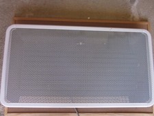   RADIATEUR ELECTRIQUE MURAL  230 v 1500 w