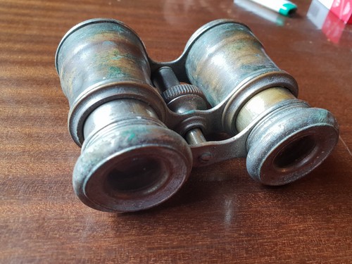 Ancienne jumelles militaires - ,
