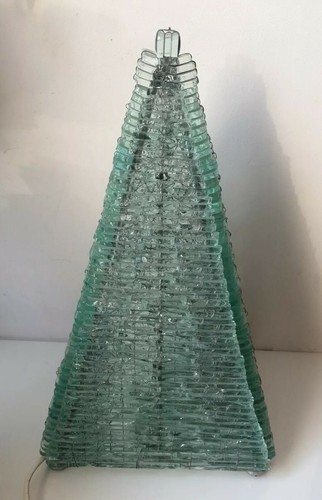 Lampe table pyramidale - table,