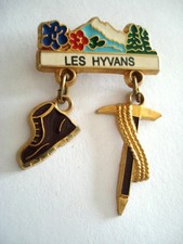 PINS RARE LES HYVANS Chorges