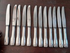 12 COUTEAUX METAL ARGENTE &
