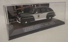 VOITURE POLICE 1/43 FORD