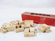 Jeu de dominos en bois ancien en boite Années 30
