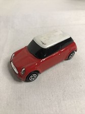 Majorette BMW Berline New Mini Cooper AG  Rouge 1/56 Métal Véhicule Miniature