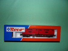 ROCO wagon kangourou + caisses