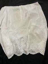Ancien Jupon Broderie Anglaise