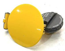 Pièces D'Occasion, Trappe À