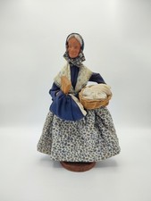 Santon de Provence, Terre cuite, La lavandière, Signé Nicole Decory