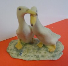 OIES COUPLE PORCELAINE 6,5 x 4,5 x 6,5 cm., hauteur