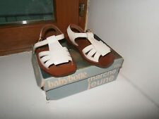 Chaussures Blanches vintage Cuir Bébé 20 poupée 1960 BABYBOTTE Beverly+ boîte