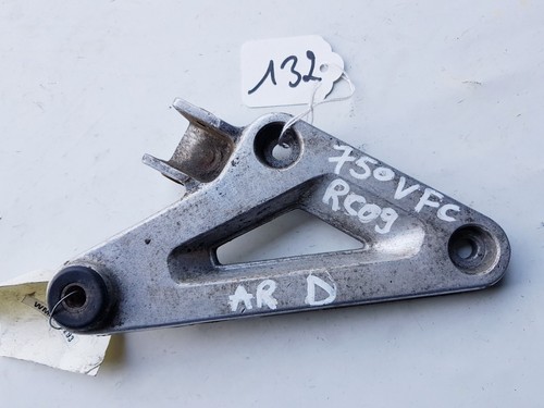 Platine arrière droit 132