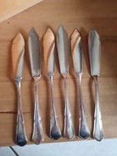 COUTEAU A POISSON EN METAL ARGENTEE WELLNER 90,30