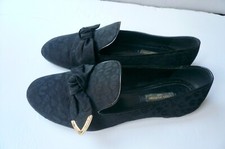 LOUIS VUITTON Mocassins