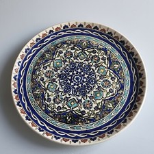 assiette céramique de style iznik Turquie décor floral Floral dish Turc ceramics