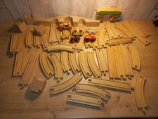 Train en bois Brio et Ikea
