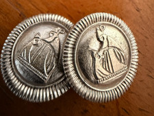 Lanvin Paris 2 anciens boutons haute couture métal argenté