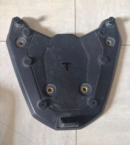 Platine top case triumph - top,