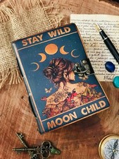 Journal en cuir stay wild moon