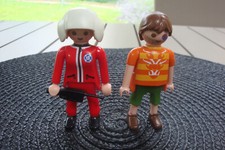 PLAYMOBIL FIGURINE PILOTE ET BLESSE HELICOPTERE DE SECOURS EN MONTAGNE 5428