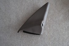 Enjoliveur de gousset de rétroviseur droit Peugeot 405 restylée, neuf