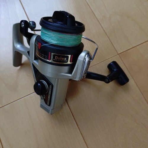 Daiwa spinning reel