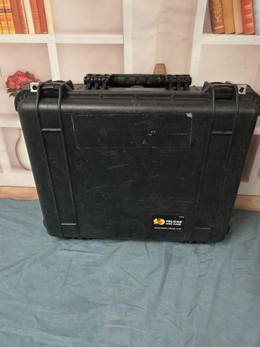 Pelican 1550 watertight - pelican,