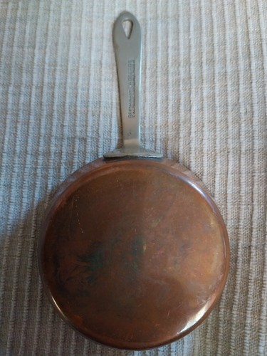 Poele cuivre ancienne - poele,
