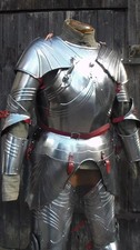Armure demi-corps gothique en