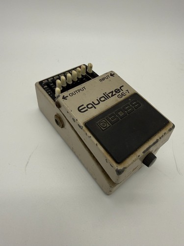 Pédale effet boss 7 - pédale, d'effet