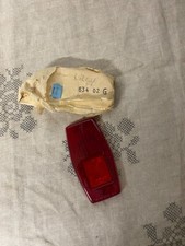 Cabochon Peugeot 304 arrière gauche rouge marque seima neuf