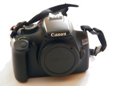 Canon EOS 1100d en parfait état   1200d  1300d 500d 450d 600d 700d 550d 50d 60d