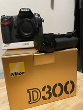 nikon d300 + MB-D10 Nikon