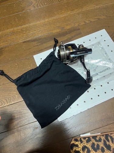 Daiwa certate 2500 spinning - 2500,