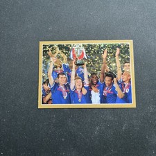 82 EQUIPE TEAM FRANCE PANINI FAMILY FOOTBALL CARREFOUR 2018