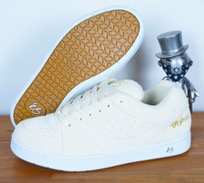 éS Skateboard Footwear