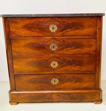 commode époque Napoléon III en acajou dessus marbre . XIX siècle .