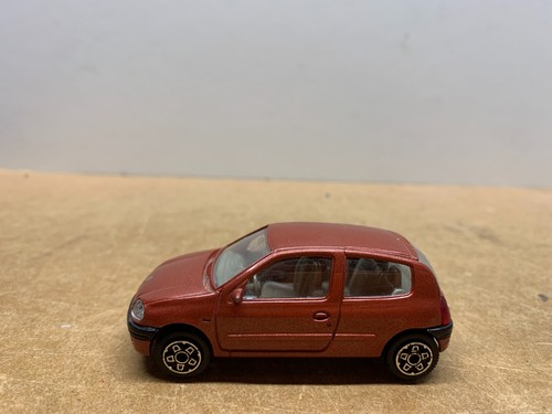 Burago renault clio sans boite - burago,
