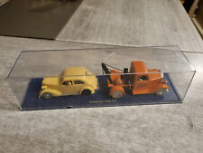 voiture la depanneuse + voiture accidentée du crabe aux pinces d'or ,occasion