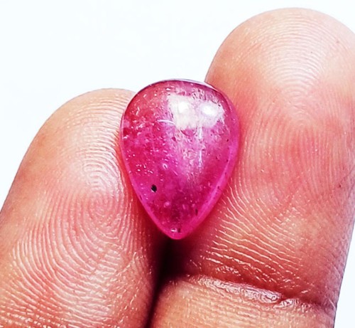 Rubis rouge cabochon - rouge,